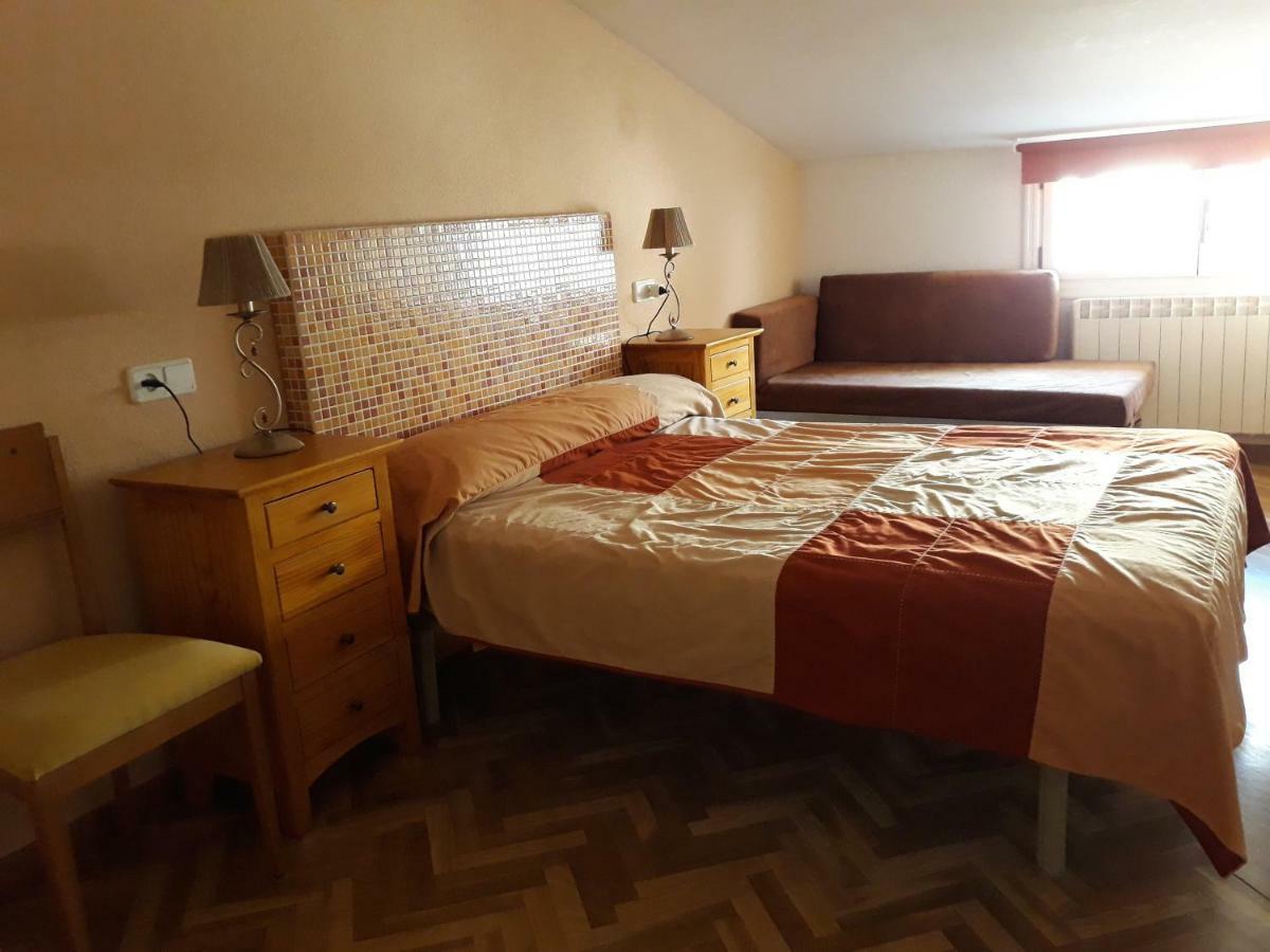 Apartamento Turistico Sigueenza Exteriör bild